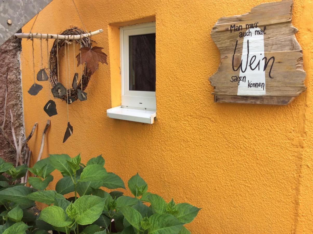 Winzerhaeuschen, Weingut Th. Mueller Apartamento Reil Exterior foto